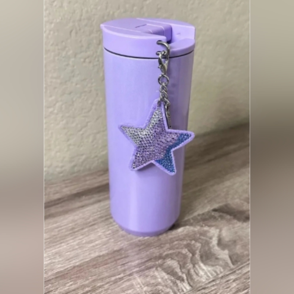 Starbucks 2023 holiday cup